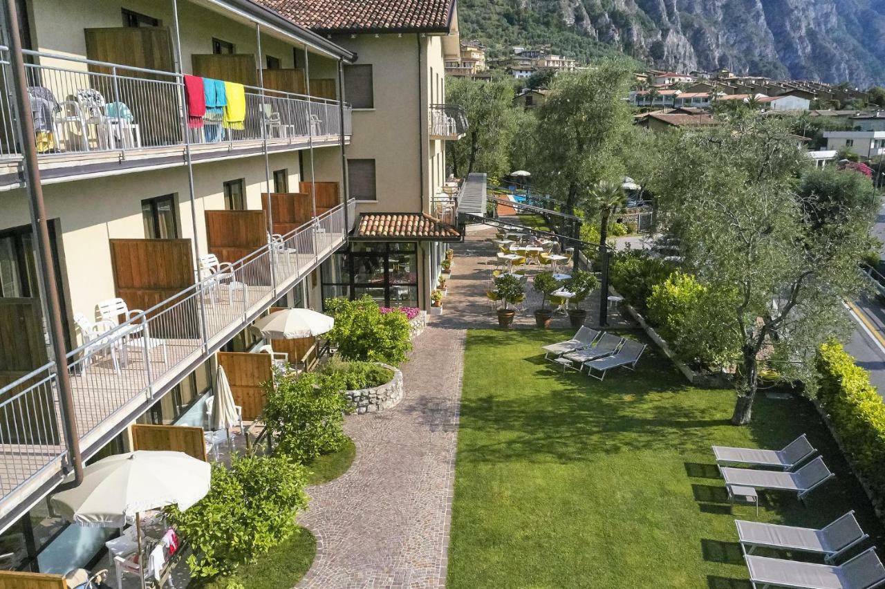 Hotel Rosemarie Limone sul Garda Ngoại thất bức ảnh